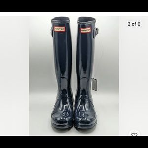 Hunter tall rain boots navy blue
